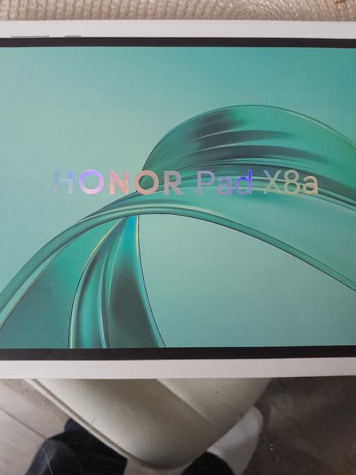 Buy & Sell Commercial Road East London - Photos for brand new 150 in a box