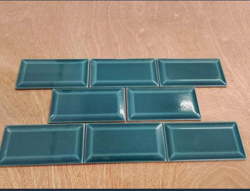 Buy & Sell Great Barr Birmingham - Photos for 5.6m2 7.5x15 peacock bevel wall tiles