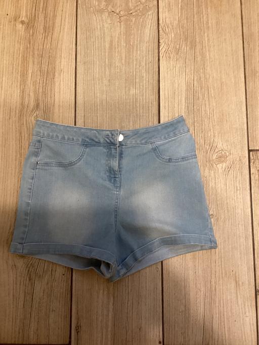 Buy & Sell Southdene Knowsley - Photos for Worn once like new size S denim shorts