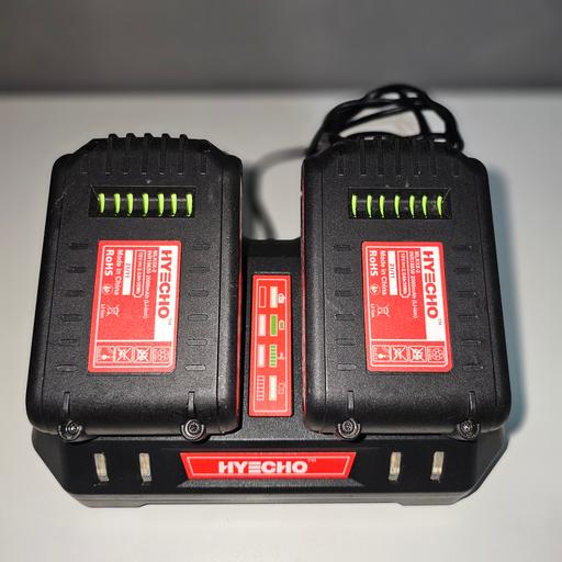 Buy & Sell Weoley Castle Birmingham - Photos for 2x HYECHO BATTERIES & CHARGING STATION