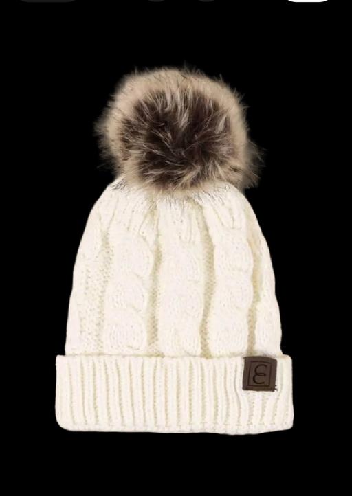 Buy & Sell Laurelvale Armagh, Banbridge and Craigavon - Photos for White knitted pompom beanie
