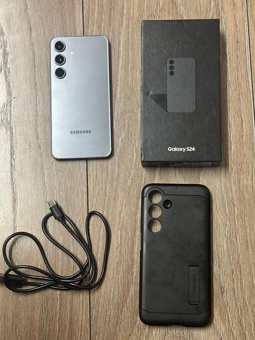 Buy & Sell Lye Dudley - Photos for Samsung Galaxy S24 - 128GB Unlocked - Box