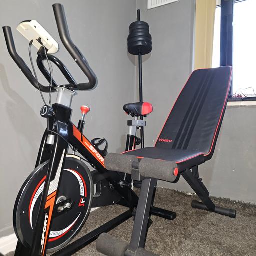 Buy & Sell Selly Oak Birmingham - Photos for GYM EQUIMENT SPIN BIKE, WEIGHT BENCH, BARBELL