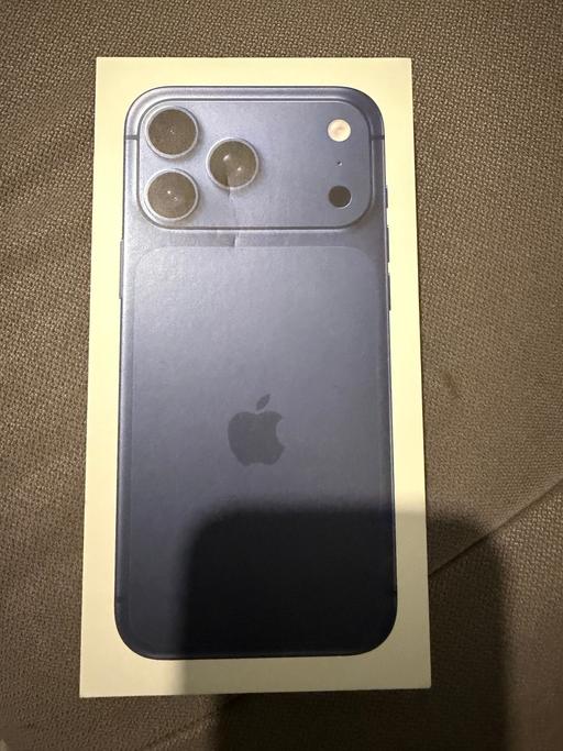 Buy & Sell Becontree East London - Photos for iPhone 17 Pro Max 256GB Blue
