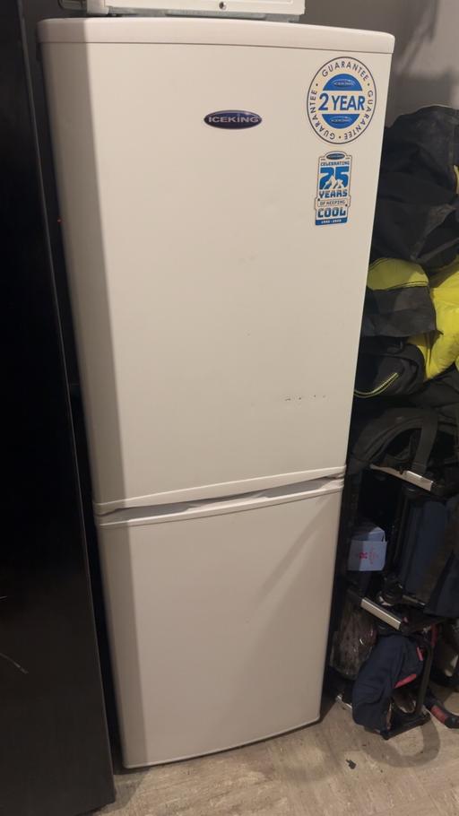 Buy & Sell New Rossington Doncaster - Photos for Fridge freezer