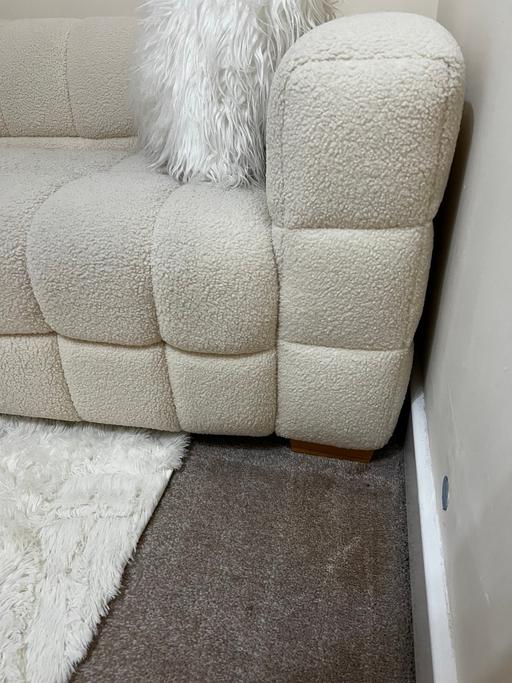 Buy & Sell Moseley Village Wolverhampton - Photos for Sofa