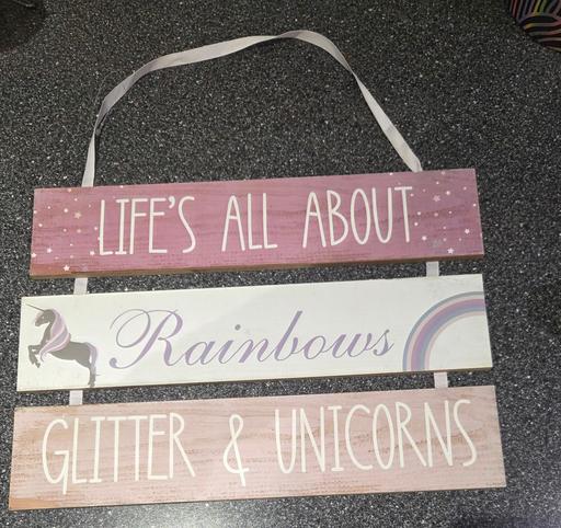 Buy & Sell Acol Thanet - Photos for WOODEN HANGING SIGN