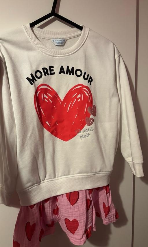 Buy & Sell Castle Green East London - Photos for Long sleeved dress