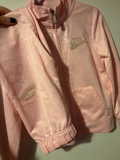 Buy & Sell Castle Green East London - Photos for Nike tracksuit