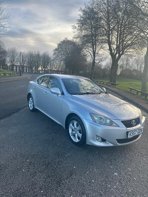 Vehicles Walton Liverpool - Photos for LEXUS IS 200D
