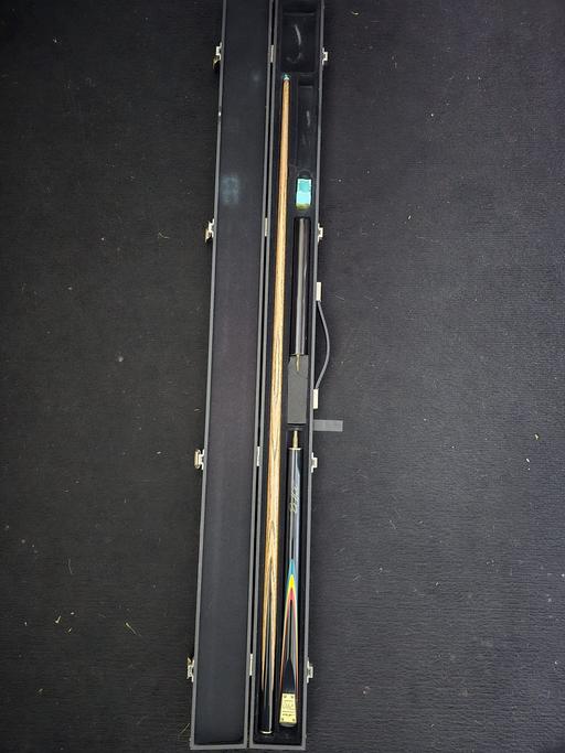 Buy & Sell Heath Town Wolverhampton - Photos for Snooker cue n case.