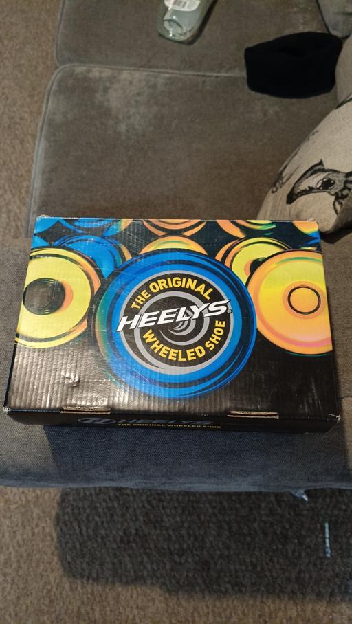 Buy & Sell Weston Point Halton - Photos for Heeleys skate shoes