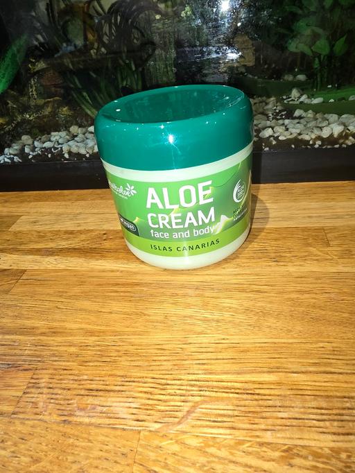 Buy & Sell Duckmanton Chesterfield - Photos for aloe cream 300ml new