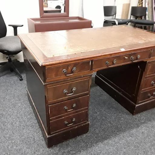 Buy & Sell Saint Pauls Trading Estate Tameside - Photos for Very old vintage 8-drawer captains desk