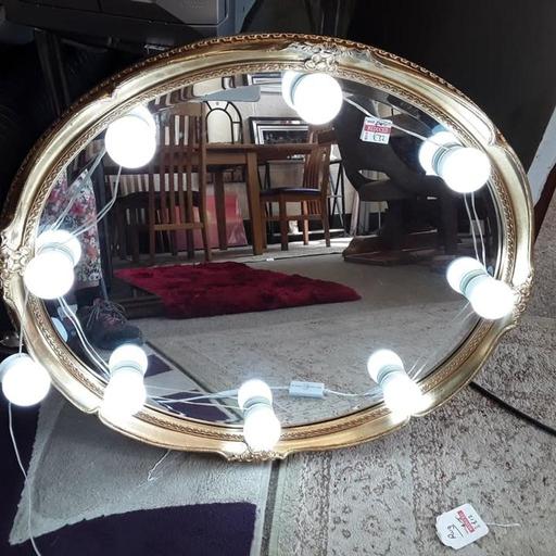 Buy & Sell Saint Pauls Trading Estate Tameside - Photos for Vintage gold gilded light bulb makeup mirror