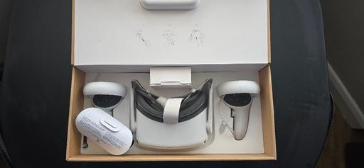 Buy & Sell Bushbury Wolverhampton - Photos for Meta Quest 2 VR 256gb with Charging Dock