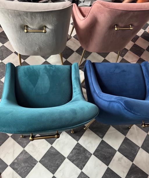 Buy & Sell Streatham Common South West London - Photos for 4 dining chairs