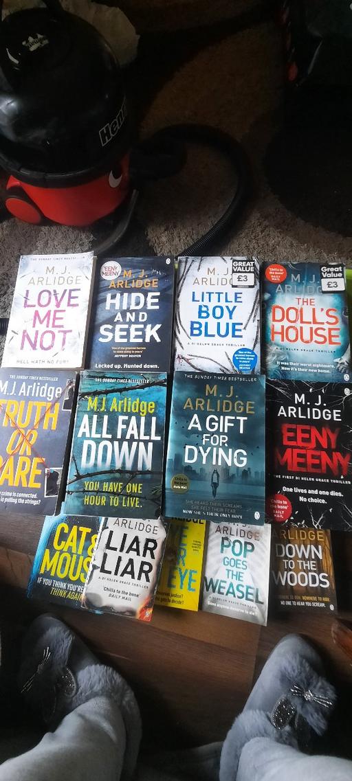 Buy & Sell Leagrave Luton - Photos for 13 books