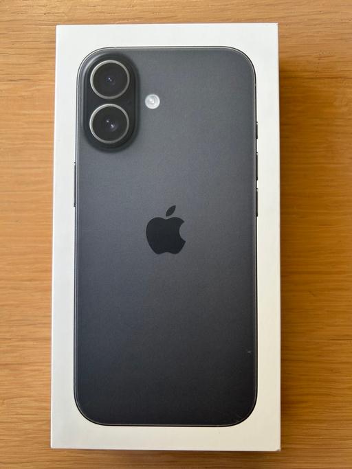 Buy & Sell Media City UK Salford - Photos for iPhone 17