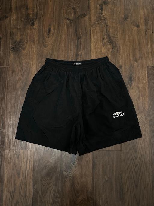 Buy & Sell Dagenham Barking and Dagenham - Photos for FW22 Balenciaga ‘3b’ Sports Icon Shorts