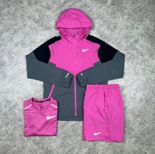 Buy & Sell Crumpsall Manchester - Photos for Nike miller tracksuit