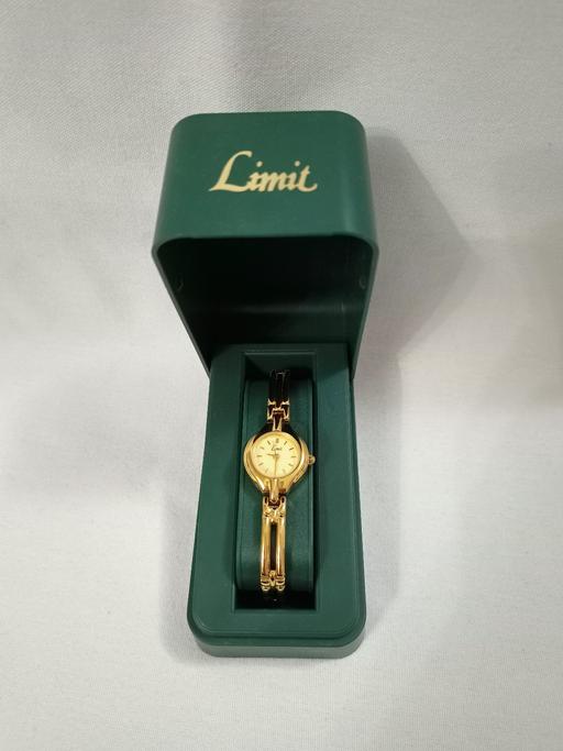 Buy & Sell Hall Green Birmingham - Photos for LIMIT LADIES WATCH BOXED.