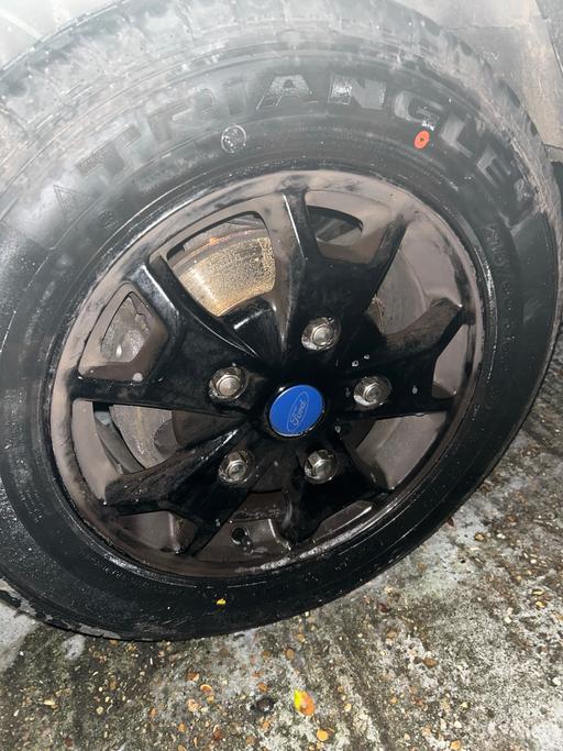 Vehicles Chase Cross East London - Photos for 16 alley wheels newtyres & wheels