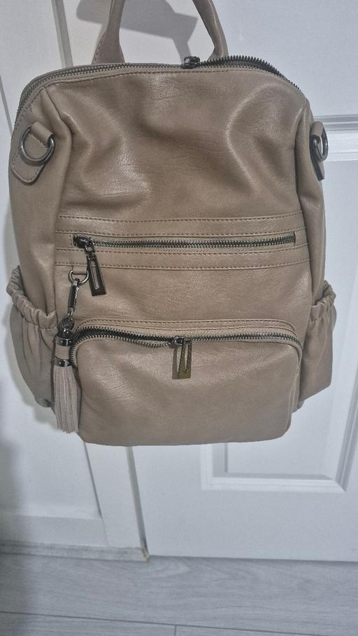 Buy & Sell Limehouse East London - Photos for Leather rucksack + strap