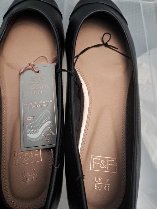 Buy & Sell Bloxwich Walsall - Photos for TEENAGERS /LADIES SHOES