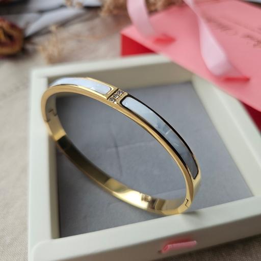 Buy & Sell Cross Green Leeds - Photos for 18k gold plated bangle with white inlay