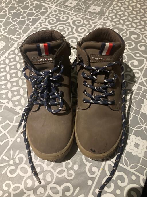 Buy & Sell Norton Stockton-on-Tees - Photos for Boys Tommy Hilfiger ankle boots