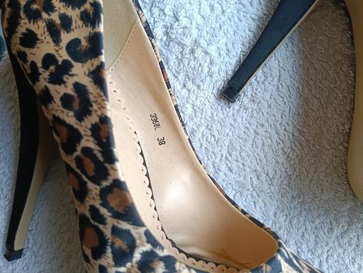 Buy & Sell St Johns South East London - Photos for Ladies high heels shoes, platform.