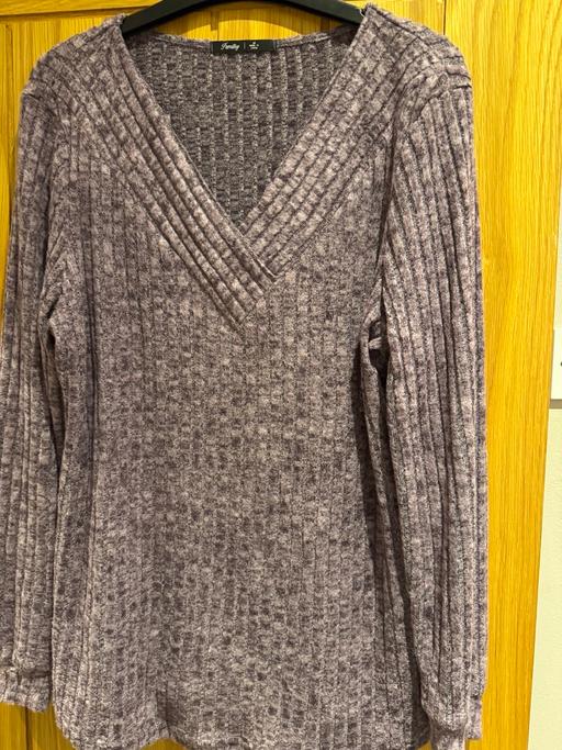 Buy & Sell Longlands South East London - Photos for Ladies BNWT purple soft jumper M