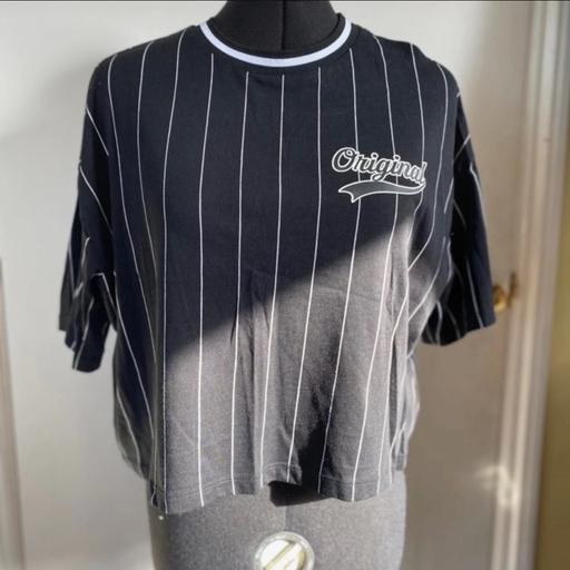 Buy & Sell Putney South West London - Photos for Crooked T-shirt