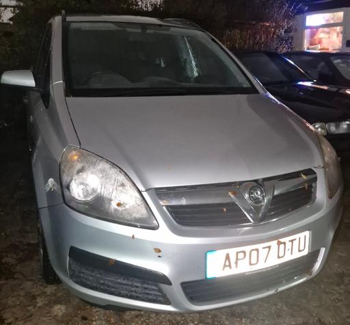 Vehicles Heston Hounslow - Photos for vauxhall zafira 1.8 petrol ULEZ
