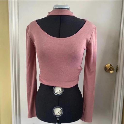 Buy & Sell Putney South West London - Photos for Blush pink crop top with Coker attached