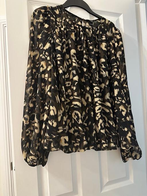 Buy & Sell Seaham Grange Industrial Estate County Durham - Photos for Leopard print top