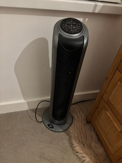 Buy & Sell Chertsey Runnymede - Photos for Fan with remote control