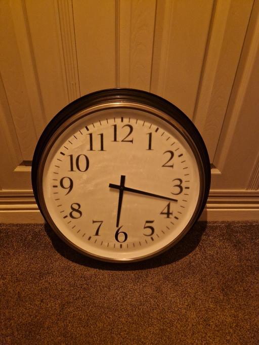 Buy & Sell Scholes Rotherham - Photos for Very Large silver and black