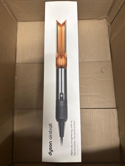 Buy & Sell Badgers Dene Thurrock - Essex - Photos for Brand new sealed Dyson airstrait