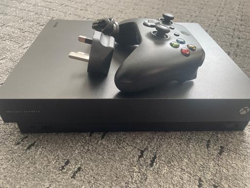 Buy & Sell - Photos for Xbox One X Scorpio Edition