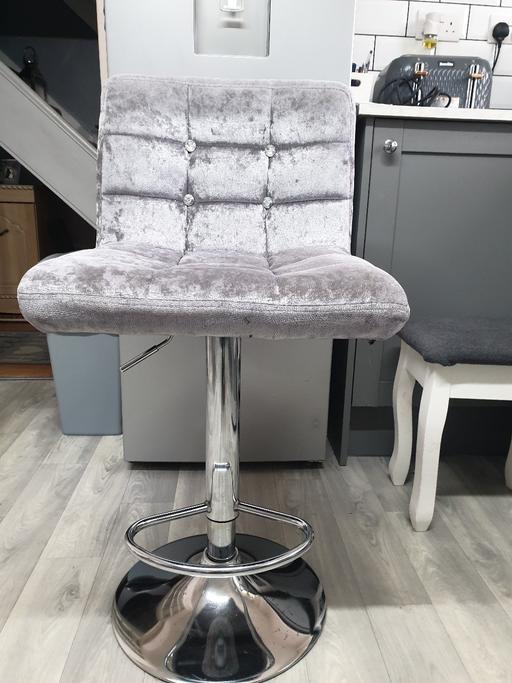 Buy & Sell Kings Norton Birmingham - Photos for Grey velvet bar stool
