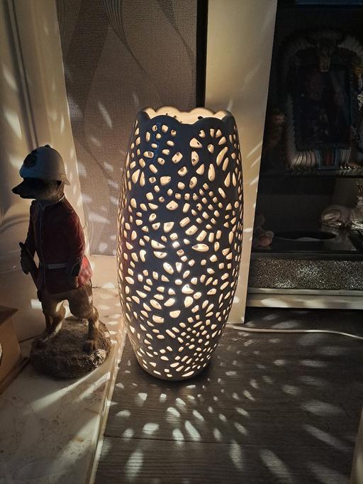 Buy & Sell Park Hill Sheffield - Photos for tall pot lamp