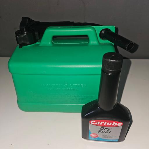 Vehicles Selly Oak Birmingham - Photos for JERRY CAN 5L PETROL, DRY FUEL PETROL ADDITIV
