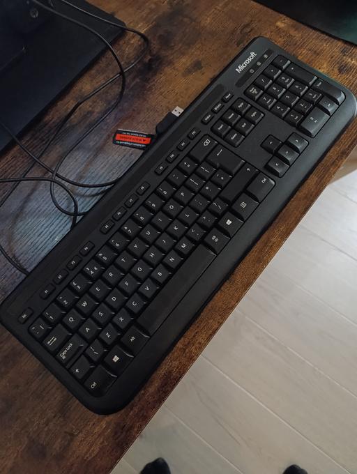 Buy & Sell All Saints East London - Photos for Microsoft wired qwerty keyboard 400