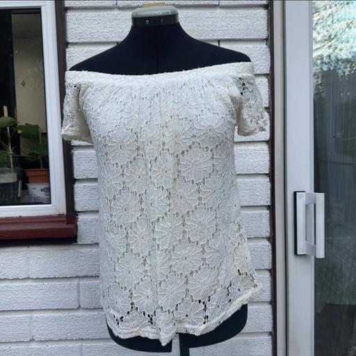 Buy & Sell Streatham Common South West London - Photos for Off the shoulder Lacey top