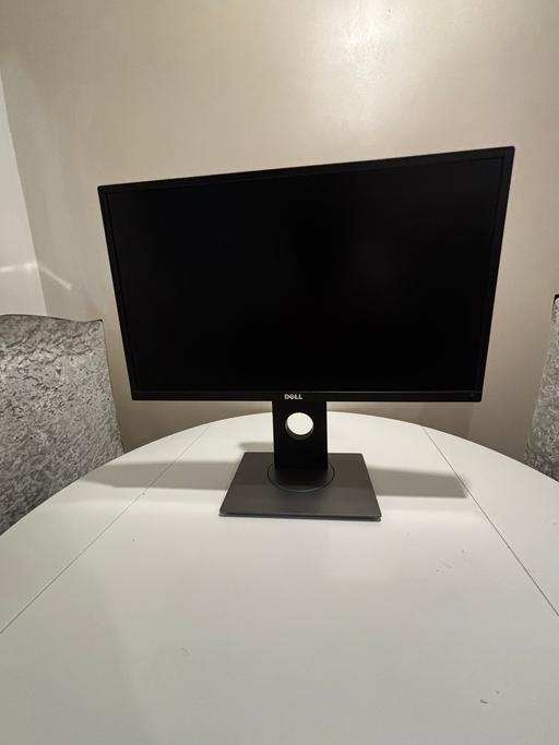 Buy & Sell Catherine-De-Barnes Solihull - Photos for Dell 23” IPS Monitor – Used Like New
