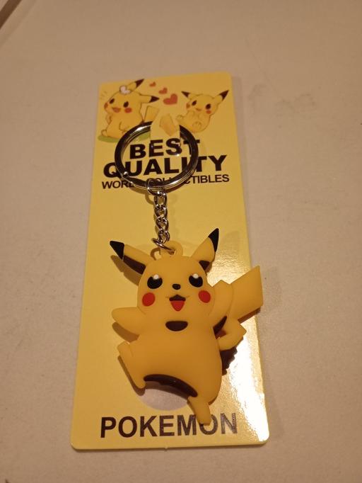 Buy & Sell Horncastle East Lindsey - Photos for brand new Pokémon carded keyring set