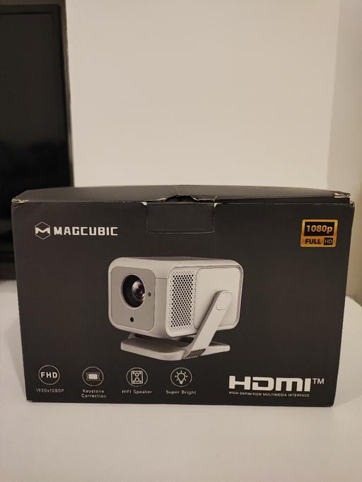 Buy & Sell Stalybridge Tameside - Photos for Short throw projector Full HD