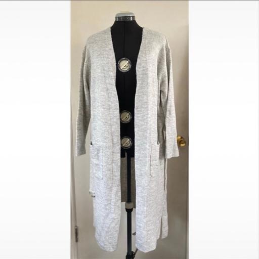 Buy & Sell Colliers Wood South West London - Photos for Long grey cardigan